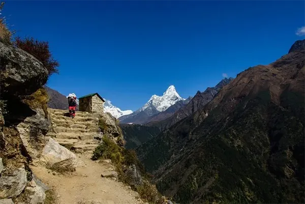 Naranag-to-Gangabal-Trek-Cultural